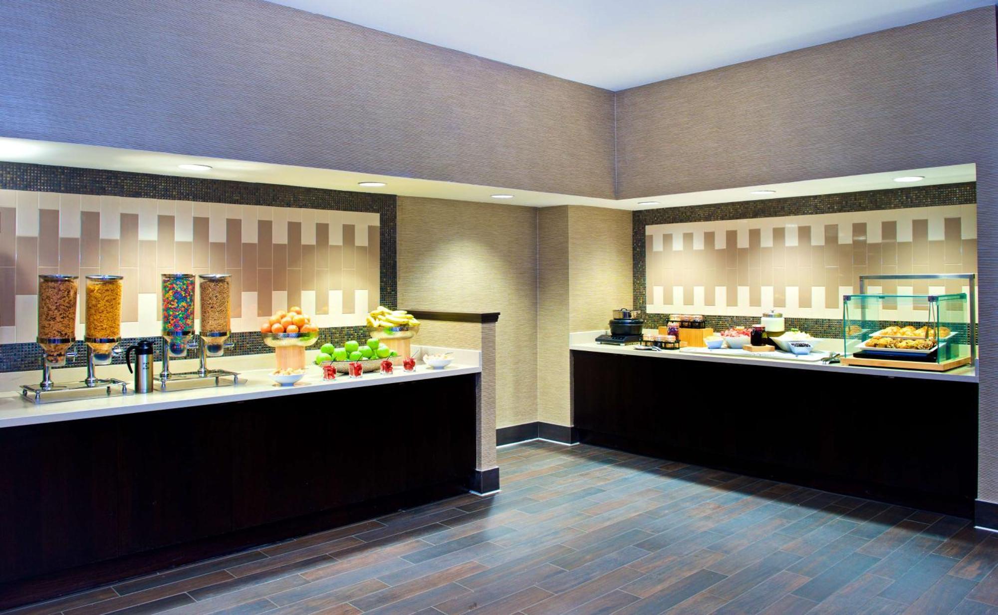 Embassy Suites By Hilton Dulles Airport Herndon Exterior foto